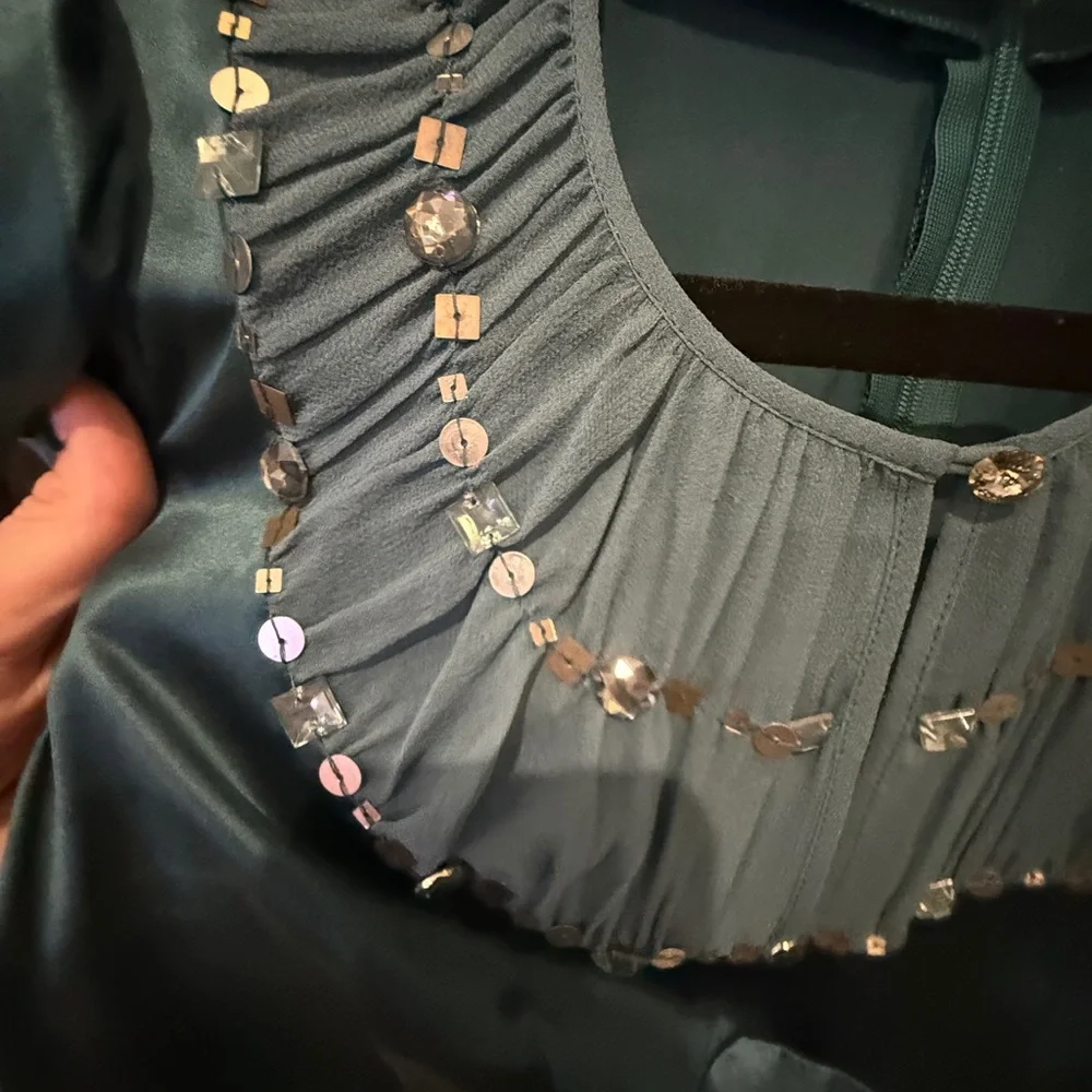 Nanette Lepore emerald green Embellished Cap Sleeve Blouse - Picture 7 of 9